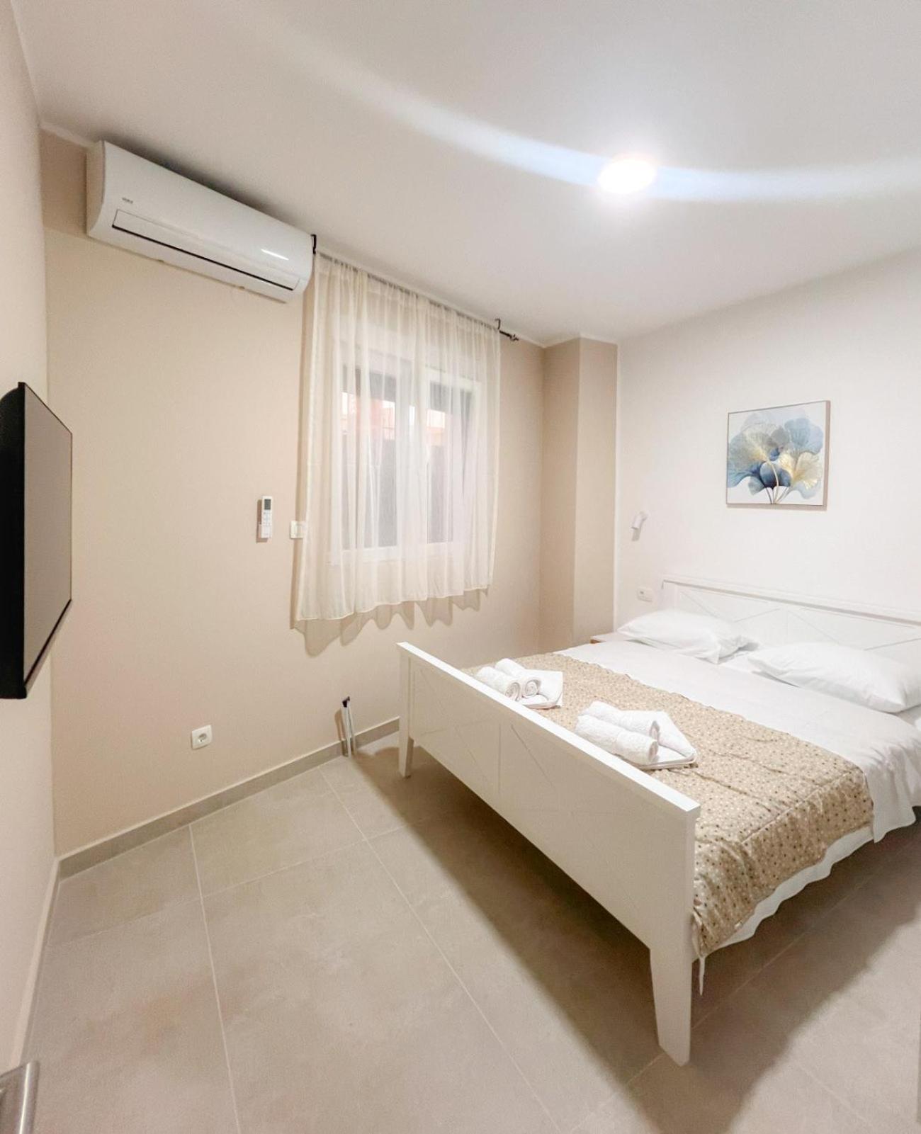 M&N Residence تيفات الغرفة الصورة