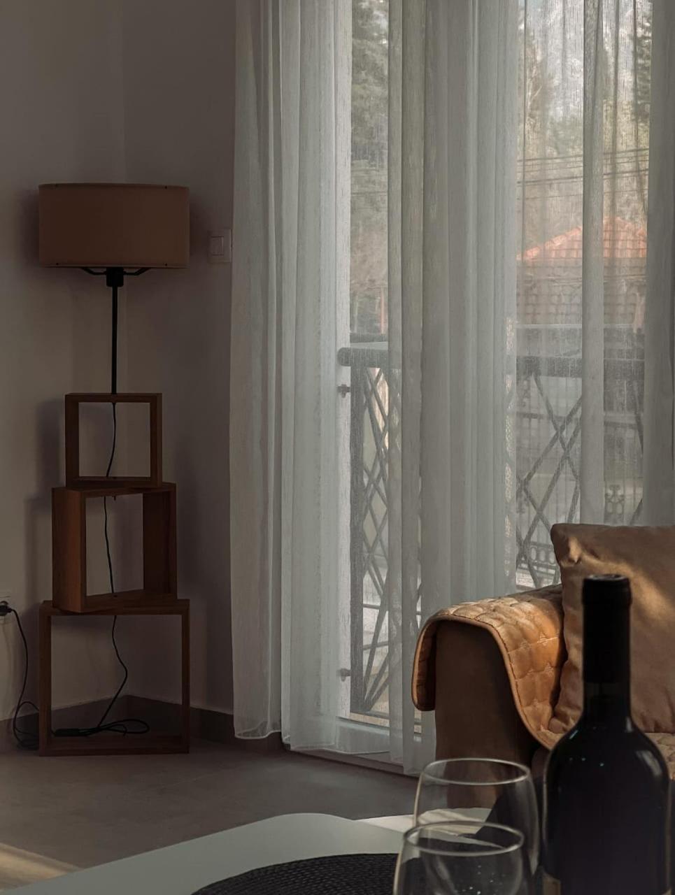 M&N Residence تيفات الغرفة الصورة