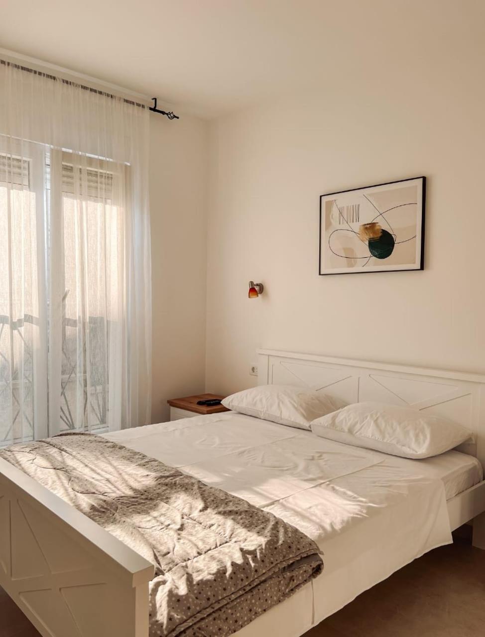 M&N Residence تيفات الغرفة الصورة